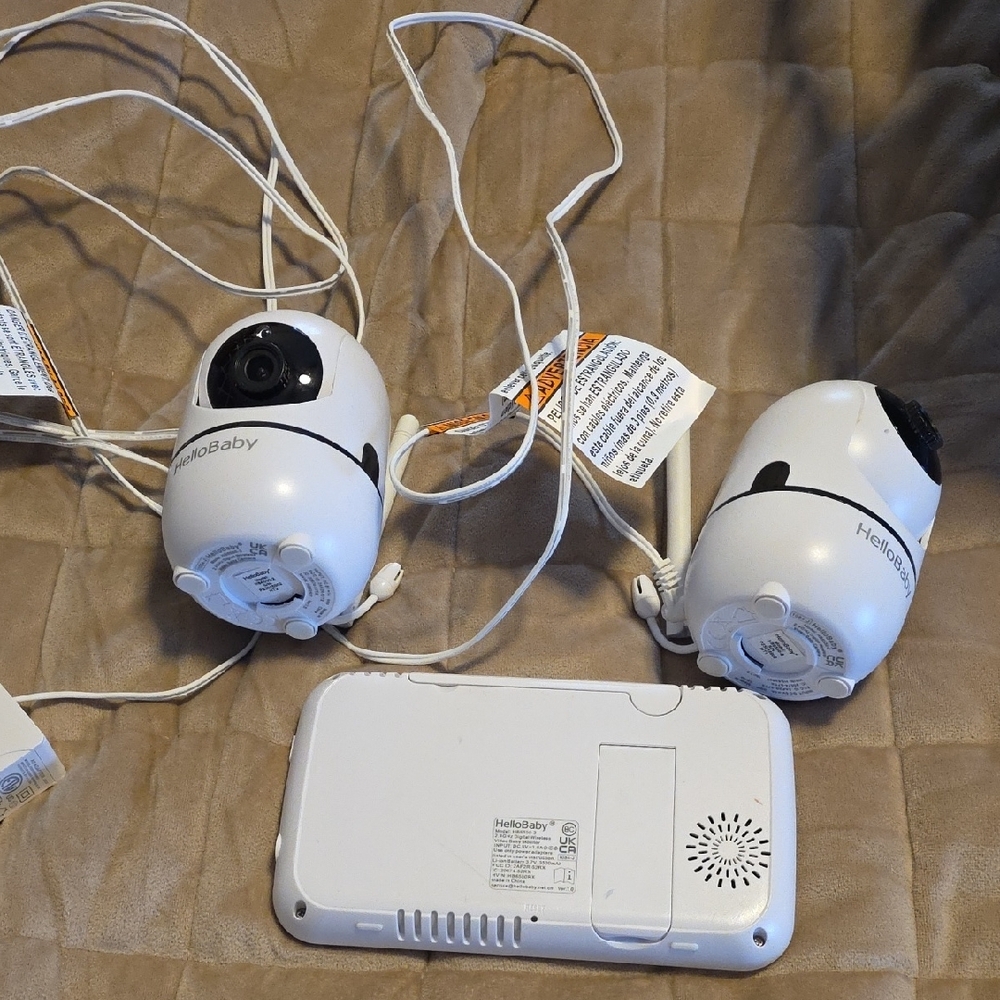 HelloBaby Baby Monitor with Cameras - Picture 4 of 4